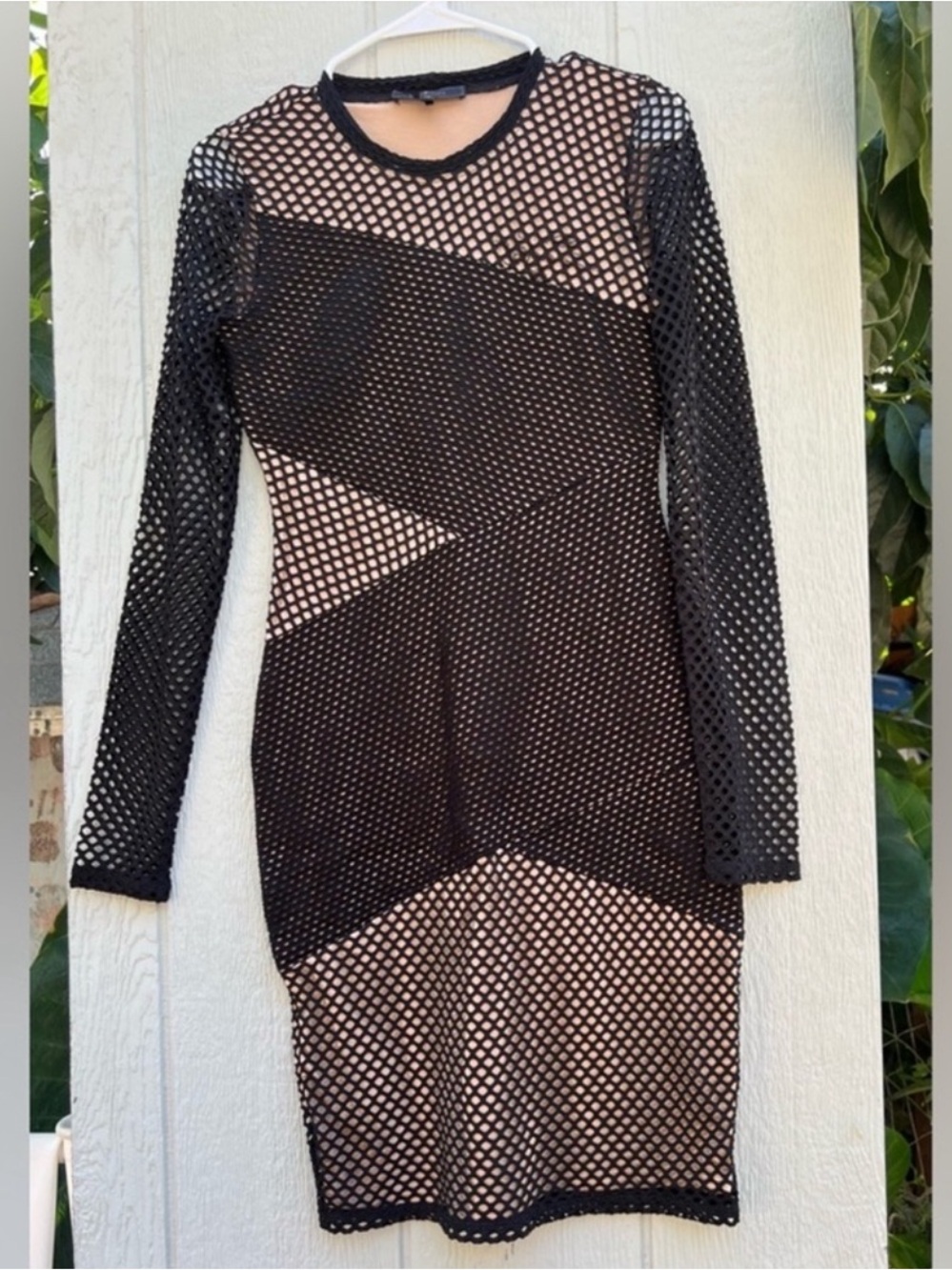 Bcbgmaxazria mesh bodycon dress